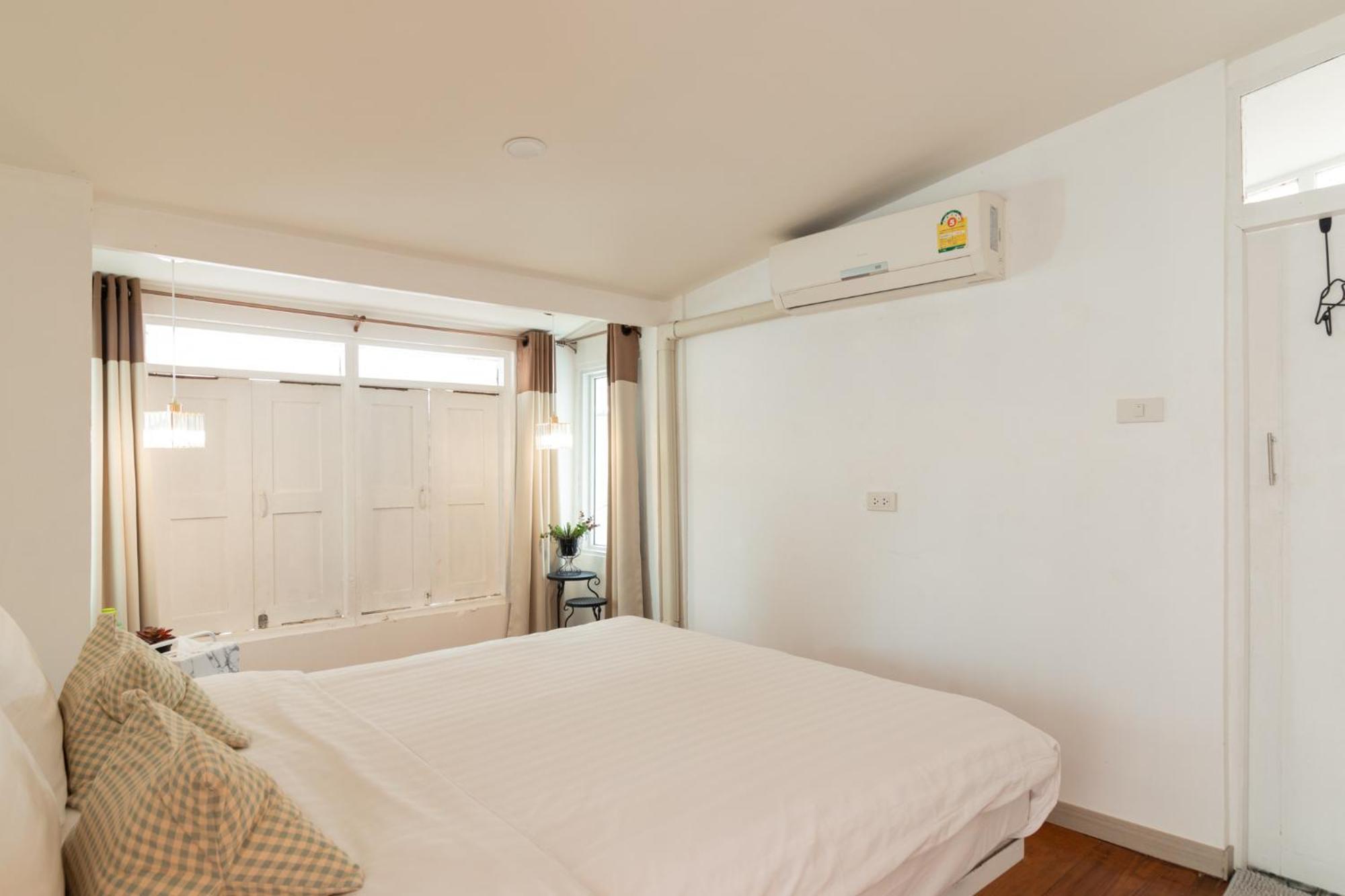 Sherva101 Home And Hostel شيانغ ماي الغرفة الصورة