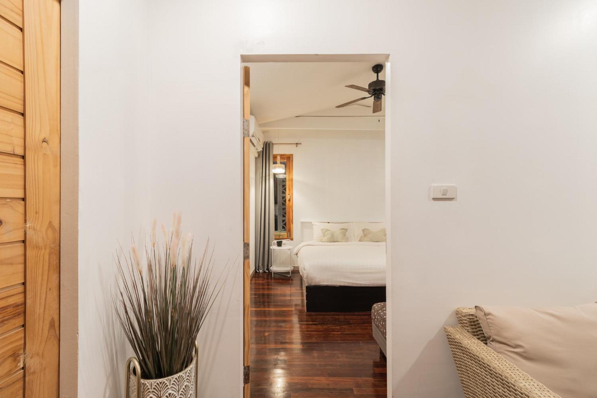 Sherva101 Home And Hostel شيانغ ماي الغرفة الصورة